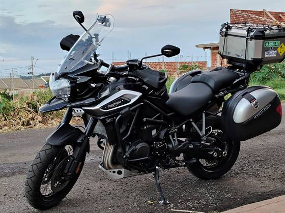 TRIUMPH TIGER 1200 XCA 